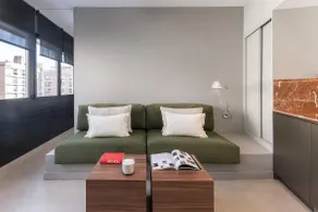 Edmond Vibes Almagro Suites - Image 4