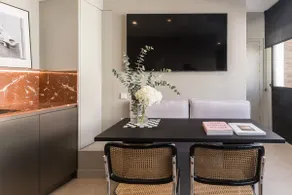 Edmond Vibes Almagro Suites - Image 3