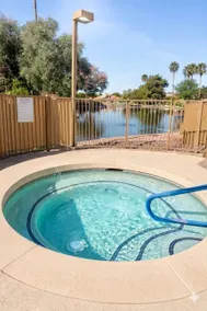 Chandler Apartment Suite - Image 4