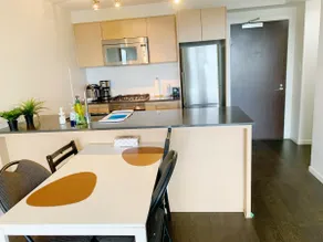 13#Comfortable Apartment with Swimming Pool - Image 4