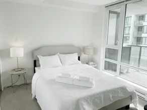 13#Comfortable Apartment with Swimming Pool - Image 2