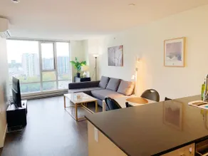 13#Comfortable Apartment with Swimming Pool - Image 3