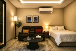 Hotel studio with private parking - Image 5