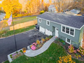 Stylish Kittery Retreat w/ Hot Tub & Game Room - Image 4