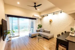 【TopFloor】Rycom Hills Forest OceanView Condominium - Image 2