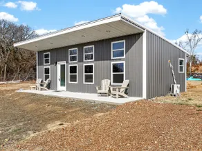 Hunter’s Cabin - King Beds - Near Talimena Drive - Image 4