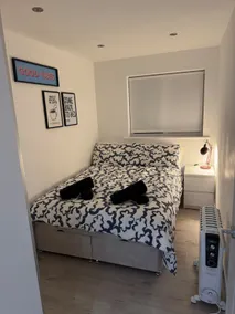 Cosy Modern 2 Beds Chorley Center - Image 2
