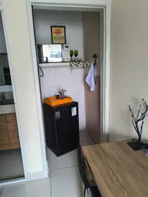 Suite A, with fan, Netflix and Wi-Fi - Image 4