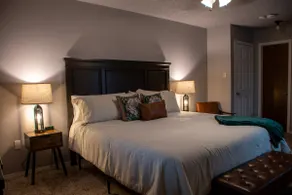 Quiet Haven Near Fort Sill - Image 3