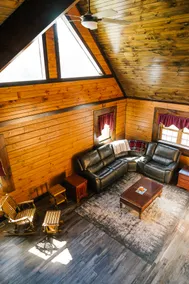 Saddleview Cabin - Image 2