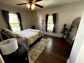 Welcoming 1BR Apt in the Heart of Downtown Cville - Image 4