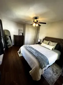Welcoming 1BR Apt in the Heart of Downtown Cville - Image 3