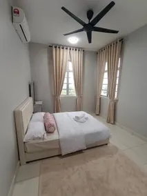 Spacious 3BR 2BA Near Klebang | Balcony&Paddy View - Image 2