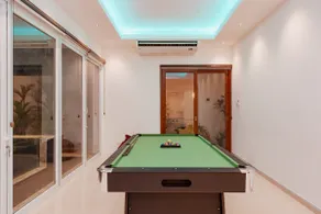 5 BR luxury Villa with Private Pool - Image 2