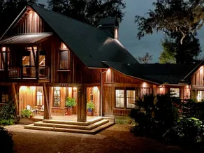 Luxury Waterfront Retreat |Pool-Hot Tub-Sleeps 12+ - Image 3