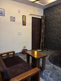 Cozy- 1.5bhk The Amber House - Image 2