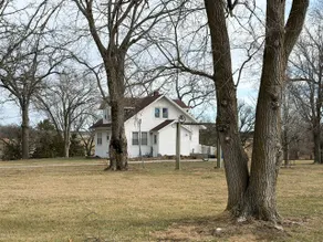 Country Farmhouse - Image 4