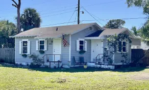 The Florida Cottage - Image 2