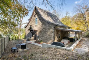 Hammond Hillside Cottage - Image 4