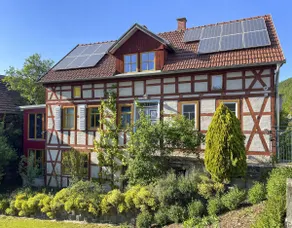 Modern and comfortable apartment in a half-timbered house - Image 2
