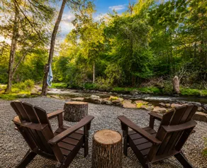 Lake Naomi Creekside Cabin| Firepit, Fairy Village - Image 3