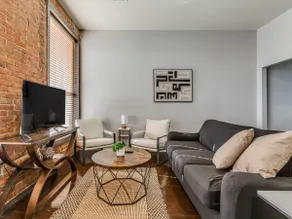 The Historic Urban Retreat | Downtown with View! - Image 2