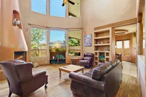 Desert Sun-Southwest/4beds/Hot-tub/Pets Welcome! - Image 2