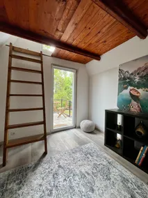 Romantic hideaway w/ jacuzzi near Budapest - Image 4