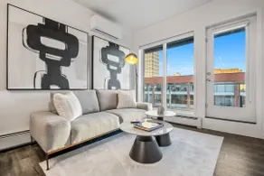 Suite Seventeen • City views • 17 Ave District - Image 2