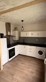 Renovated, bright & fully equipped apartment - Image 2
