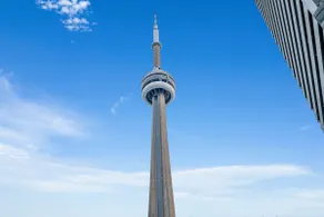 Luxury condo in the heart of Toronto - Image 2
