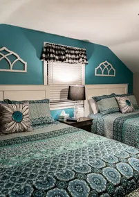 Downtown Lancaster~A Sweet Suite! Brand New! - Image 2