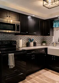 Downtown Lancaster~A Sweet Suite! Brand New! - Image 5