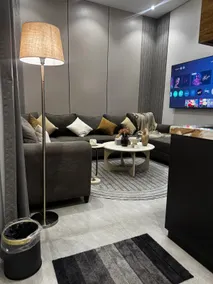 Full-service apartment with private entrance on the ground floor near the airport - Image 5