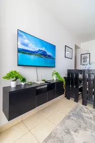 Cozy 2 Bedroom Apartment in Tatu City - Image 5