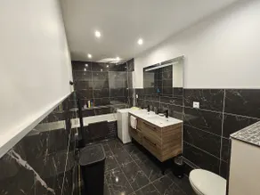 Bright 3-bedroom accommodation close to Strasbourg - Image 5
