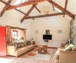 Ty Gwartheg, Newport, Pembrokeshire sea views - Image 2