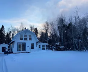 Cottage on East Point - Image 5