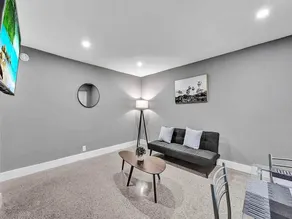 Bright 1BR | Walk to Pompano Beach & Pier - Image 3