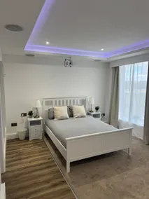 Cinema room apartment 1 - Image 5