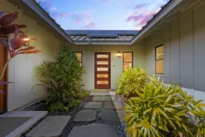 3 BDR/3BTH Oasis | Dual Suites + Outdoor Kitchen - Image 3