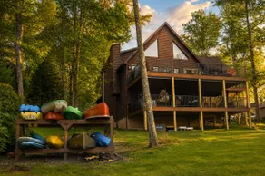 Lakeside Ember Lodge ~ Beach ~ Hot Tub ~ Boat - Image 5