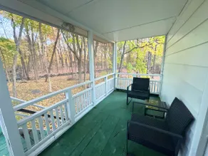 Pool + Perfect NYC Getaway in the Hudson Valley - Image 4