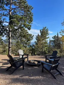 North Shore Cabin Overlooking Lake Superior - Image 4