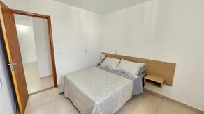 Escape the studios! Large bedroom and living room with air conditioning and parking space - Image 2