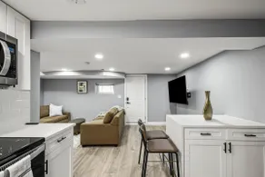 Guest Suite Near Metro w/EV Parking, Sleeps 6 - Image 4