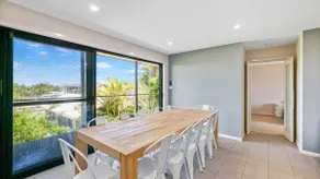 Seaside Royale – large family home - Image 4