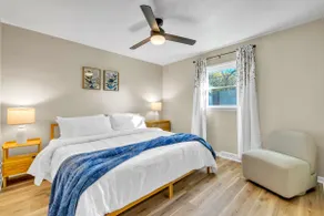 King and Queen Beds Sleeps 6 with Amenities Galore - Image 2