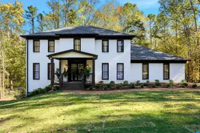 NEW Best Location - 10 mins to Stone Mt Park ! - Image 2