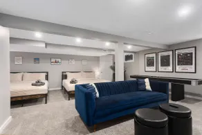 Family Fave, Sleeps 12 w/ King Beds,Shuffleboard - Image 2